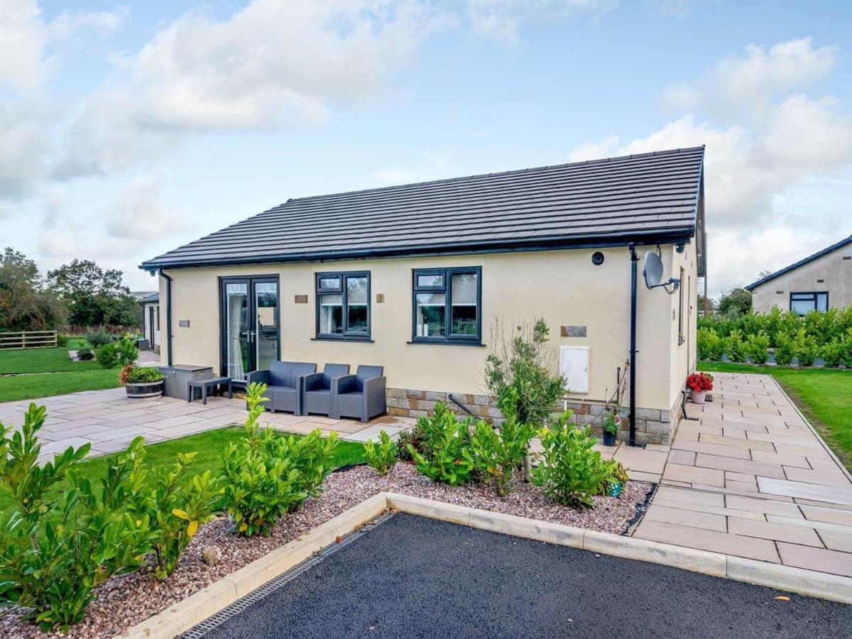 Mya Cottage Wilpshire Exterior foto